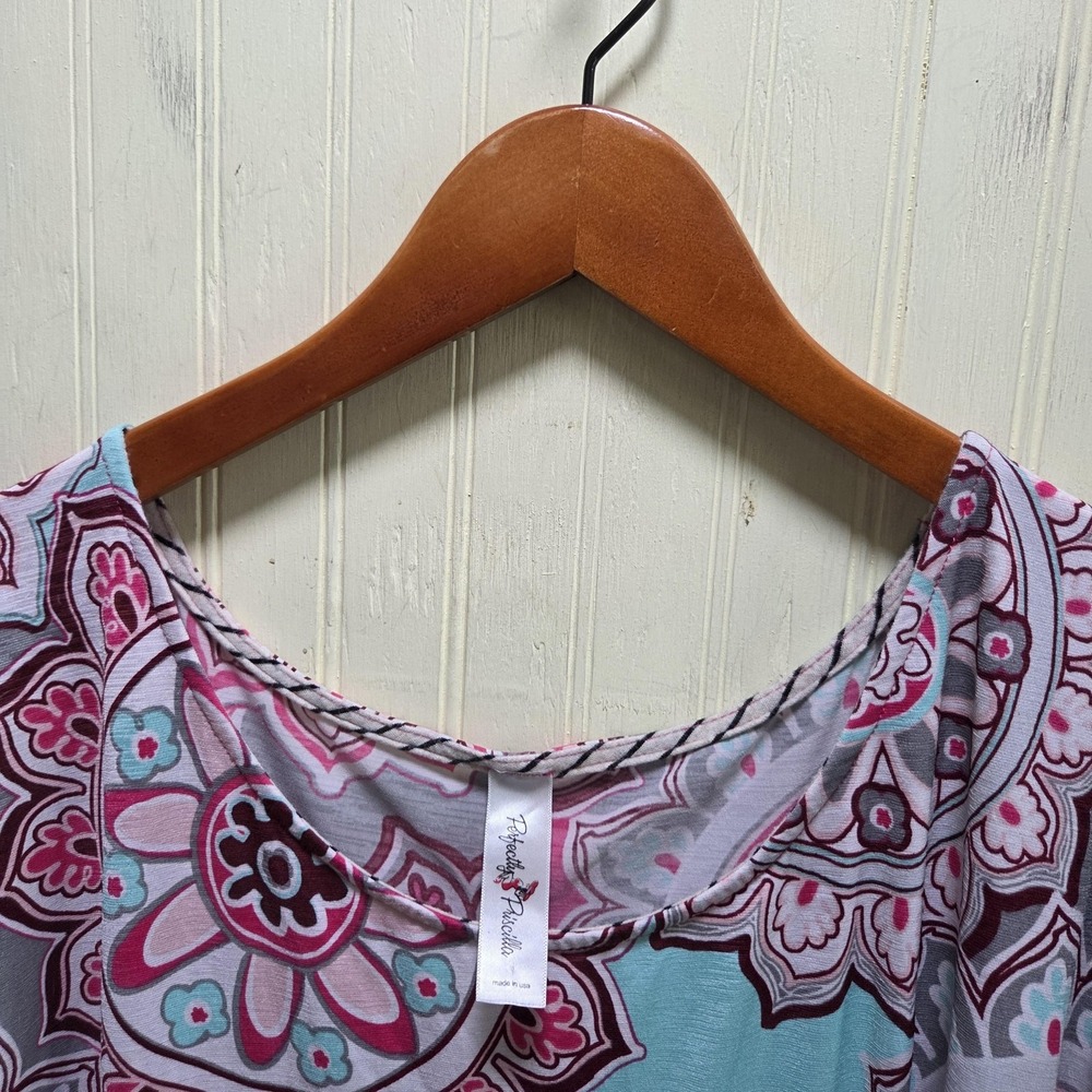 Perfectly Priscilla Dress Womens 3X Pink Geometric Cold Shoulder Shift Knee